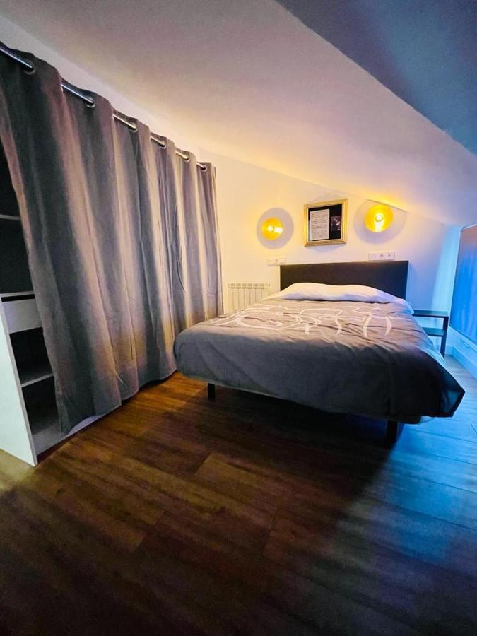 La Casa Del Rock Lägenhet Aranda de Duero Exteriör bild